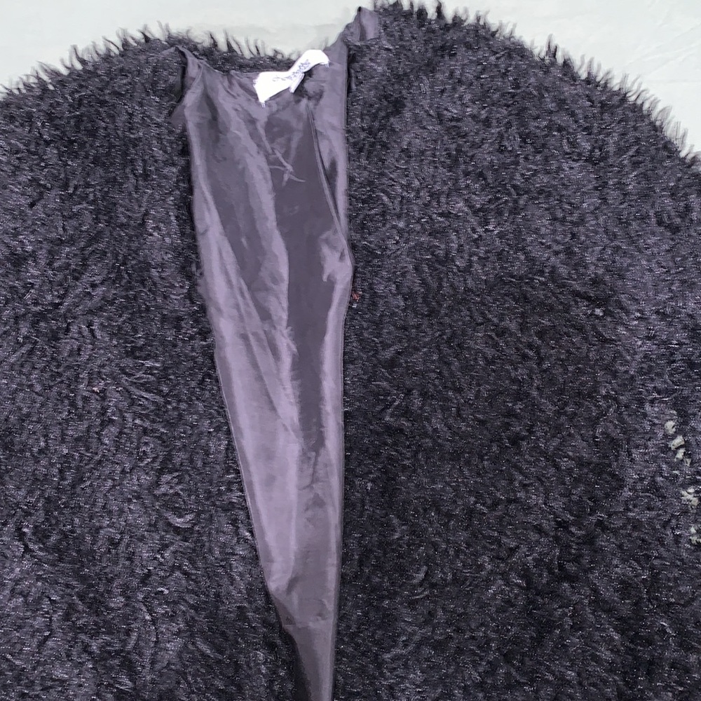 Fuzzy jacket - Picture 3 of 4